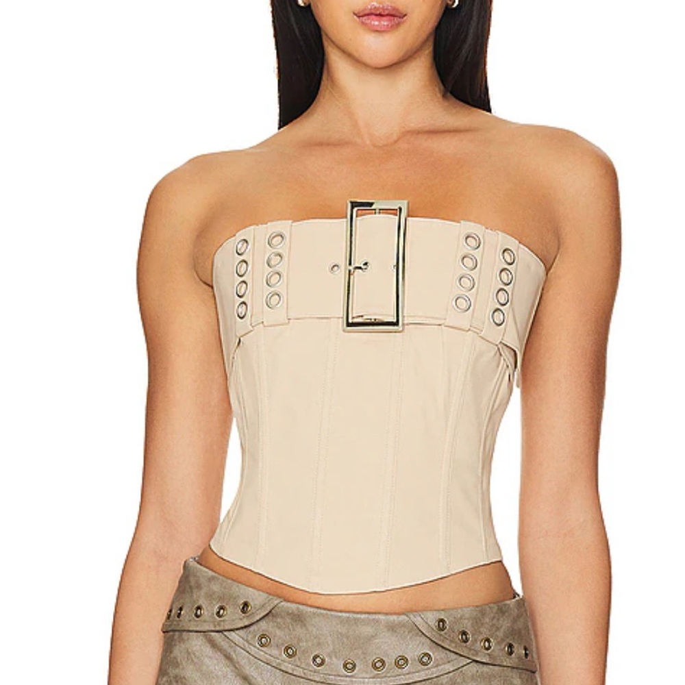 Women's Strapless Beige Corset Top

KAYLA BODICE | BEIGE
